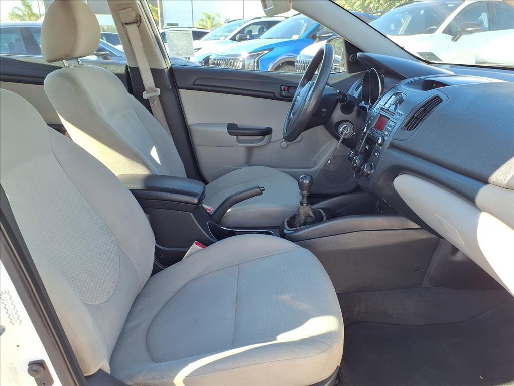 Used 2011 Kia Forte LX image 34