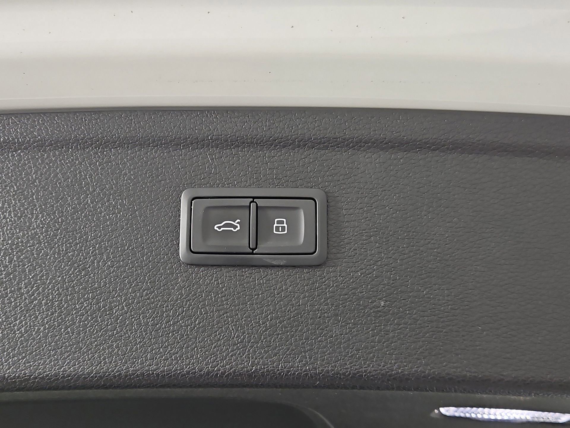 Certified 2022 Audi Q5 2.0T Premium image 16