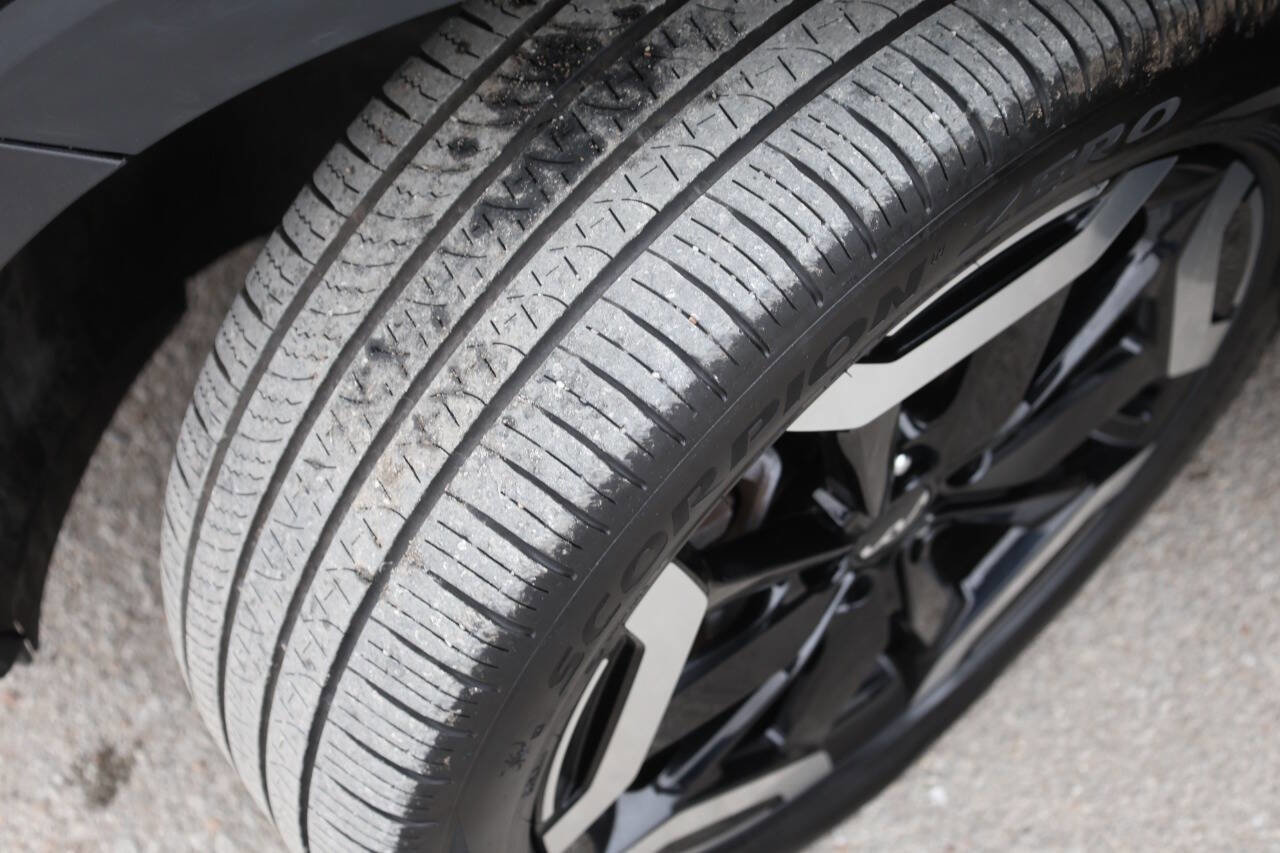 Used 2024 Kia Telluride S AWD/4WD image 25