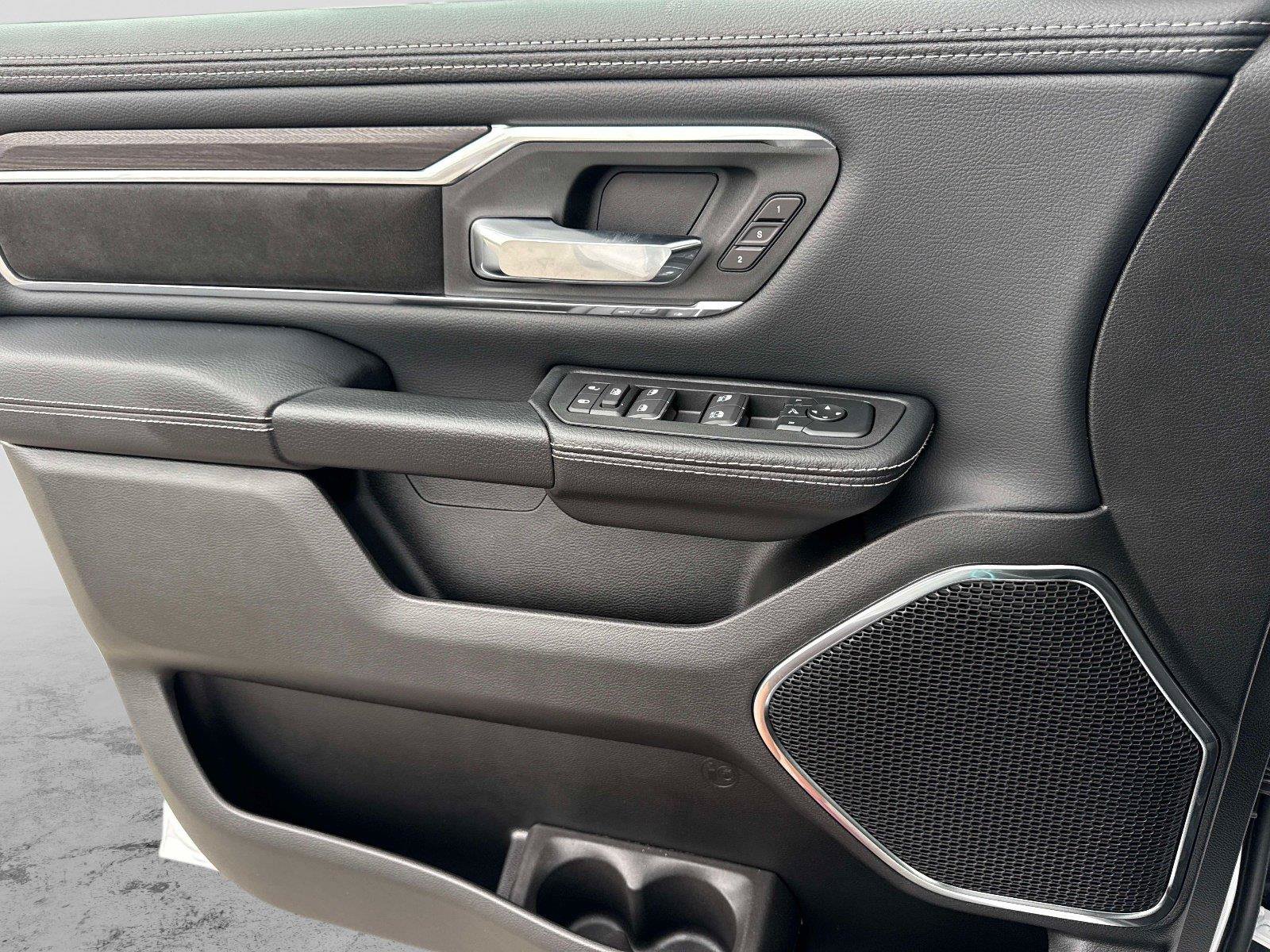 New 2027 RAM 1500 Laramie AWD/4WD image 14