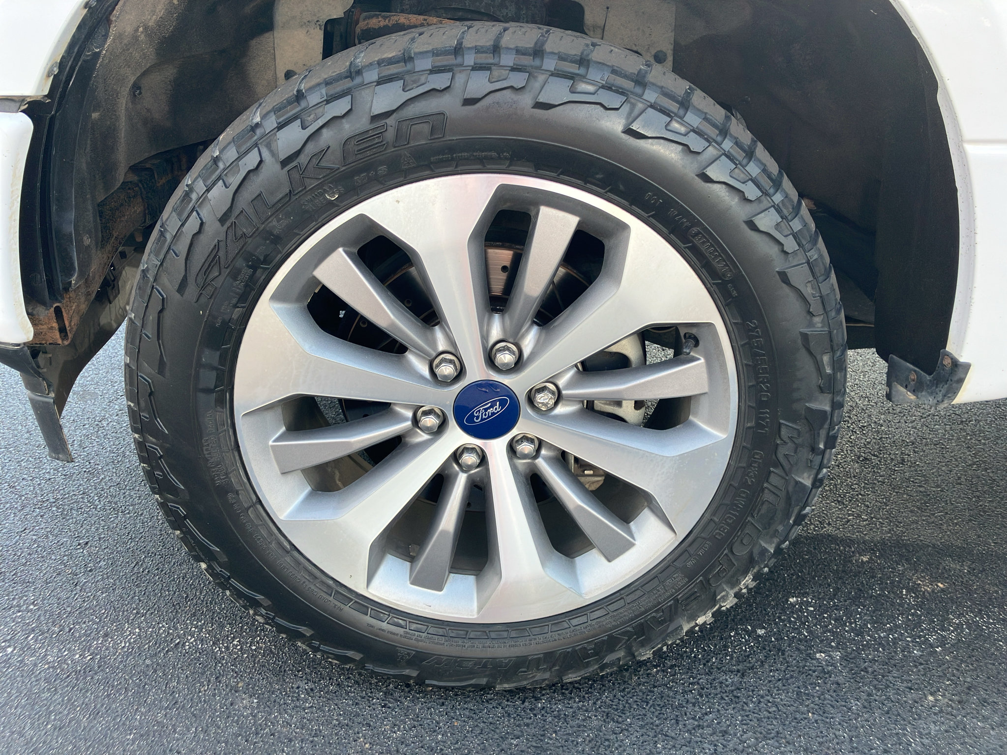 Used 2018 Ford F150 XL w/ Equipment Group 101A Mid AWD/4WD image 14