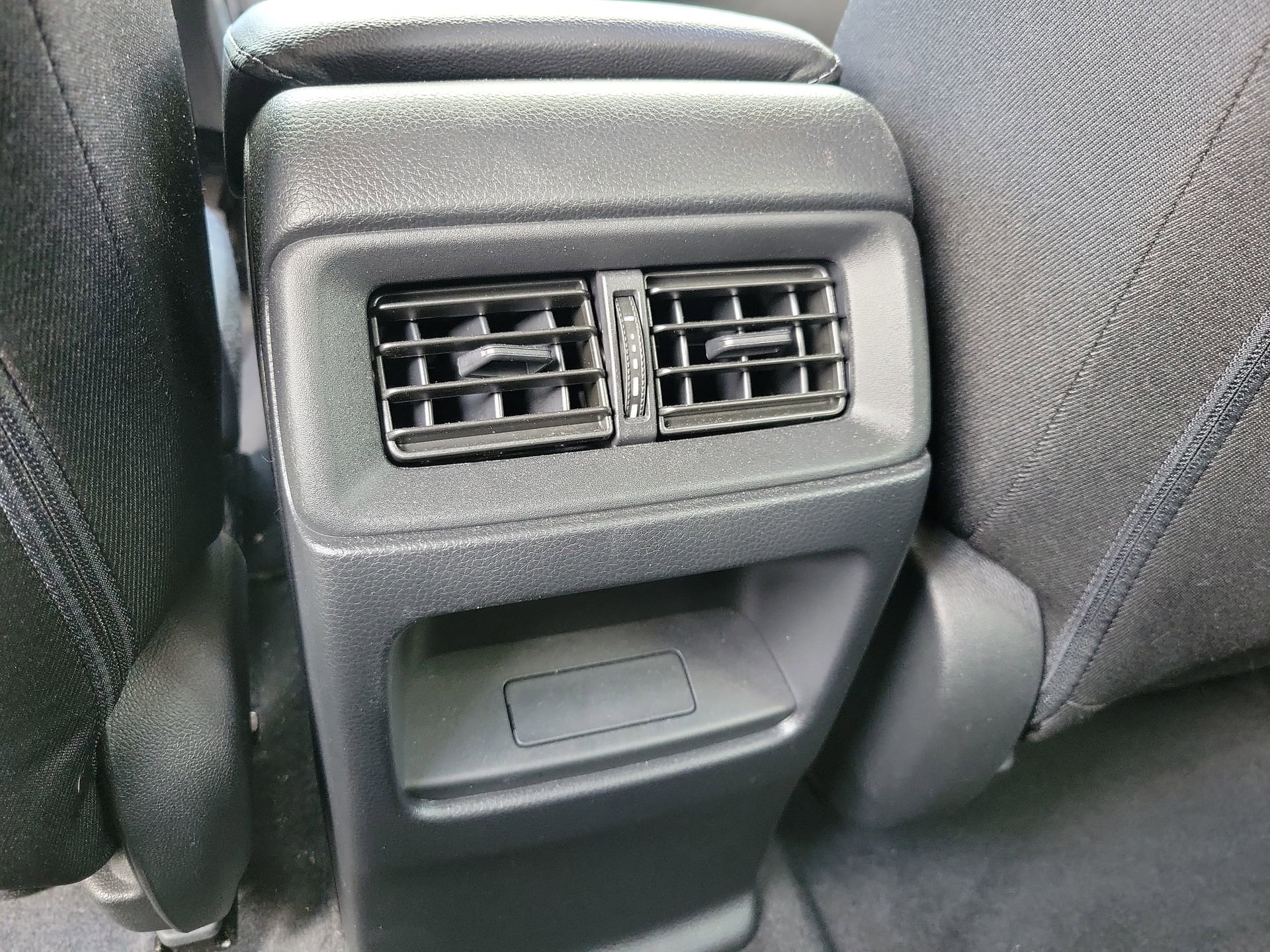 Used 2023 Honda CR-V EX image 16