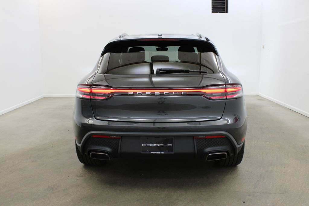 New 2026 Porsche Macan image 8