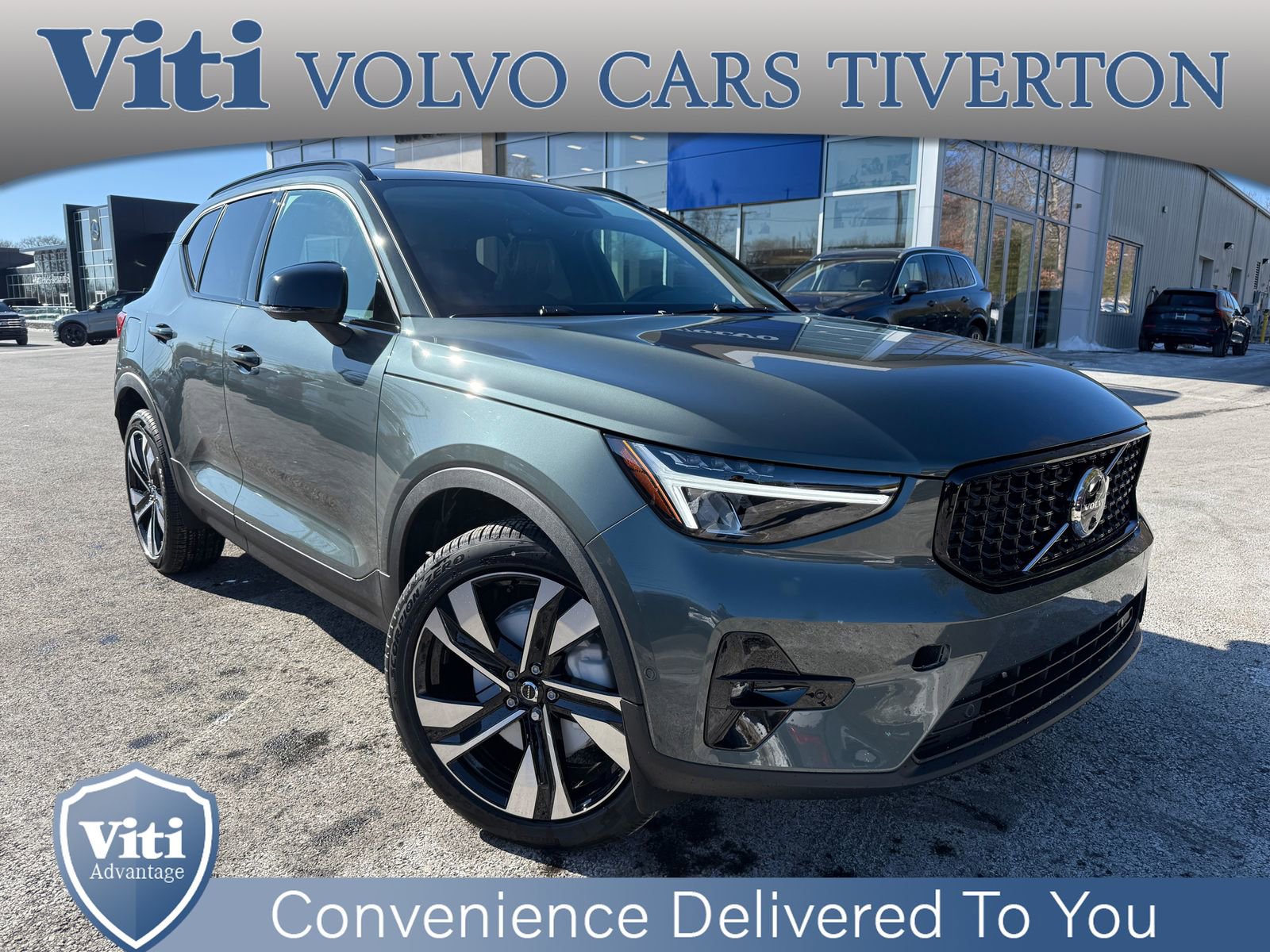 New 2026 Volvo XC40 B5 Plus w/ Protection Package Premier