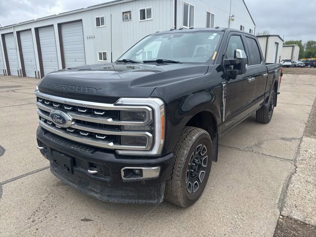 Used 2023 Ford F250 Platinum AWD/4WD image 5