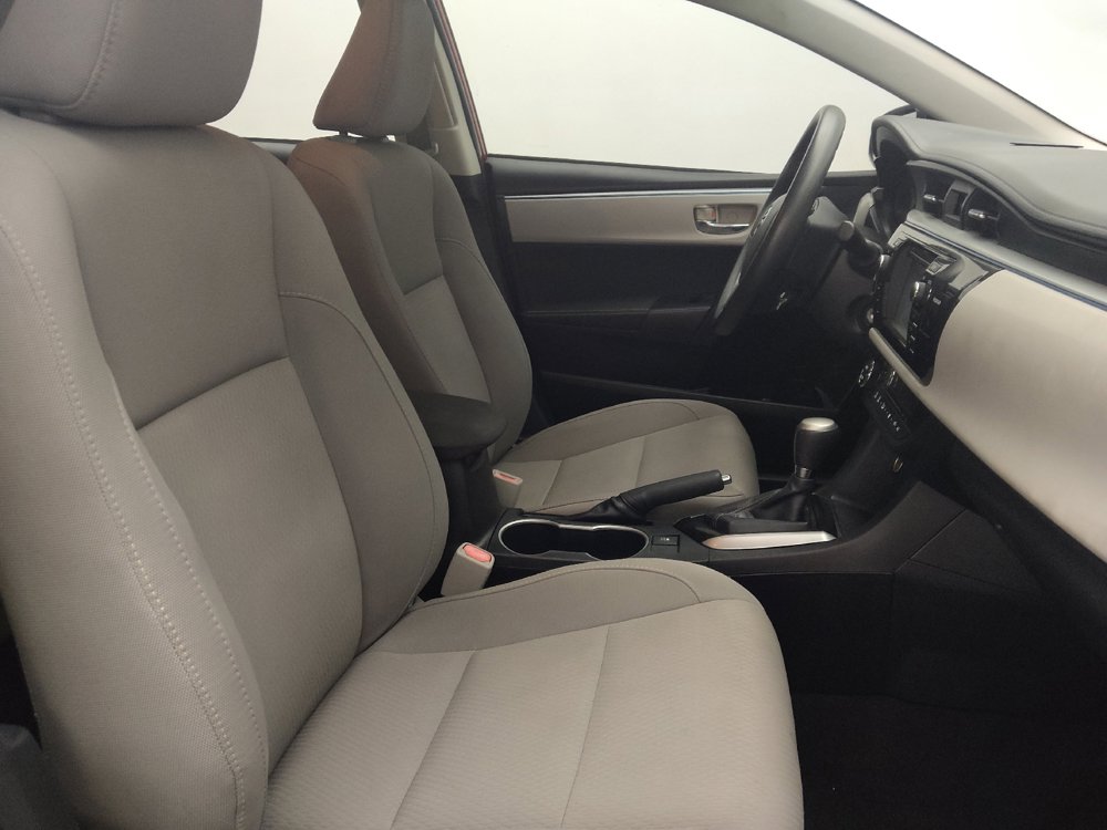 Used 2015 Toyota Corolla LE FWD image 21