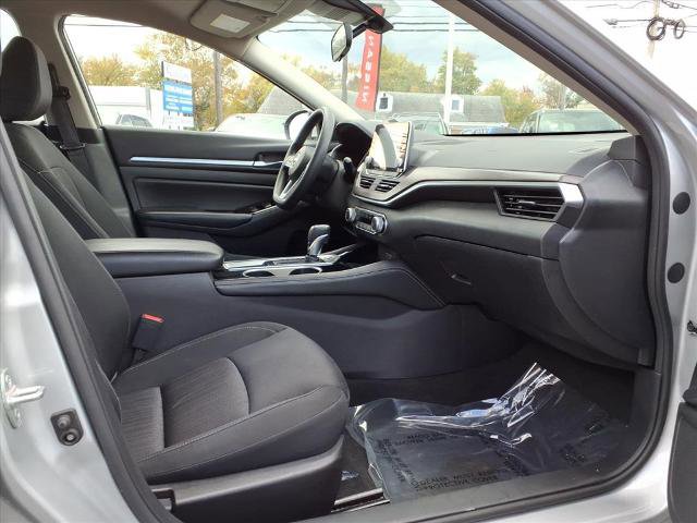Certified 2023 Nissan Altima 2.5 SV FWD image 15