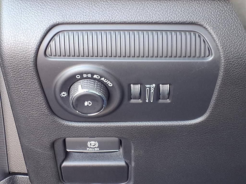 New 2025 Jeep Wagoneer 4WD w/ Convenience Group I image 20