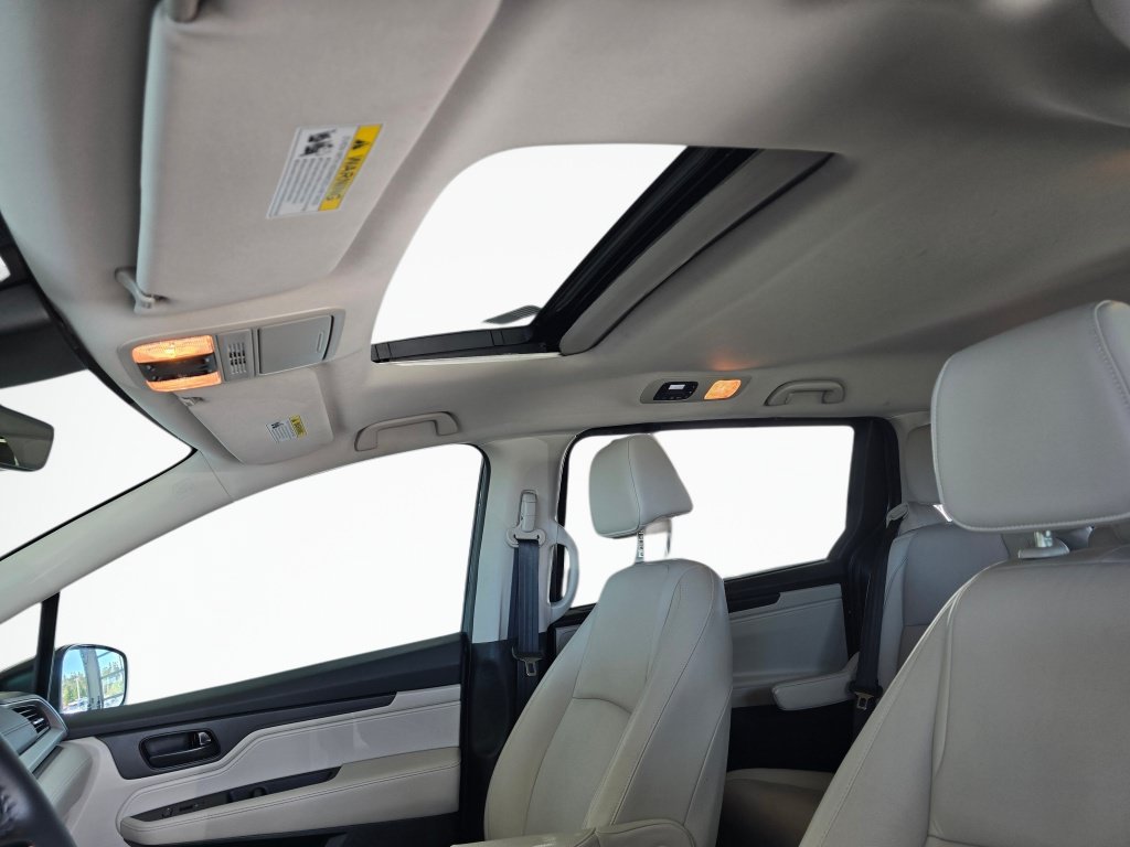 Used 2025 Honda Odyssey EX-L image 19