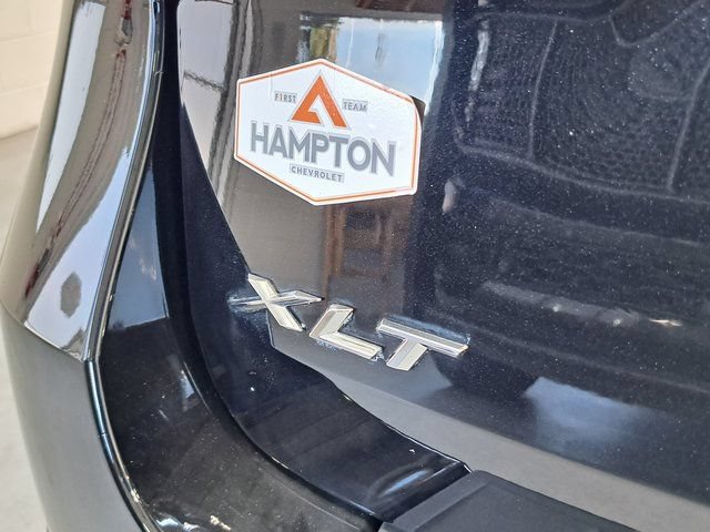 Used 2023 Ford Explorer XLT AWD/4WD image 33