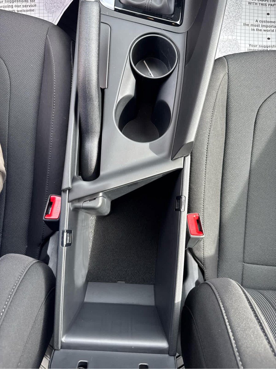 New 2026 Hyundai Elantra SE FWD image 38