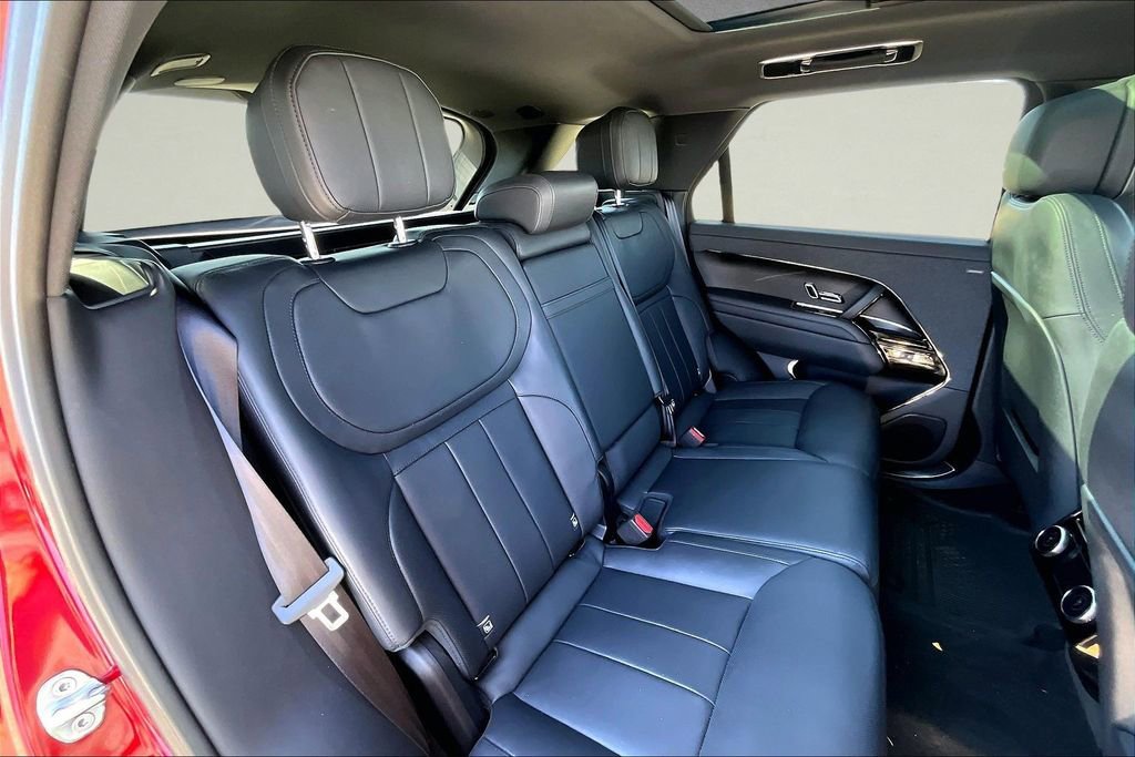 Used 2023 Land Rover Range Rover Sport SE Dynamic image 28