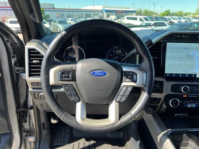 Used 2022 Ford F350 Lariat w/ Lariat Ultimate Package AWD/4WD image 27