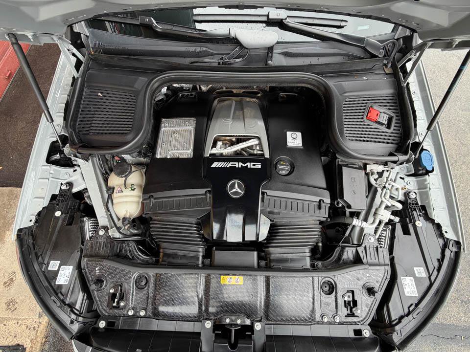 Used 2024 Mercedes-Benz GLS 63 AMG 4MATIC image 29