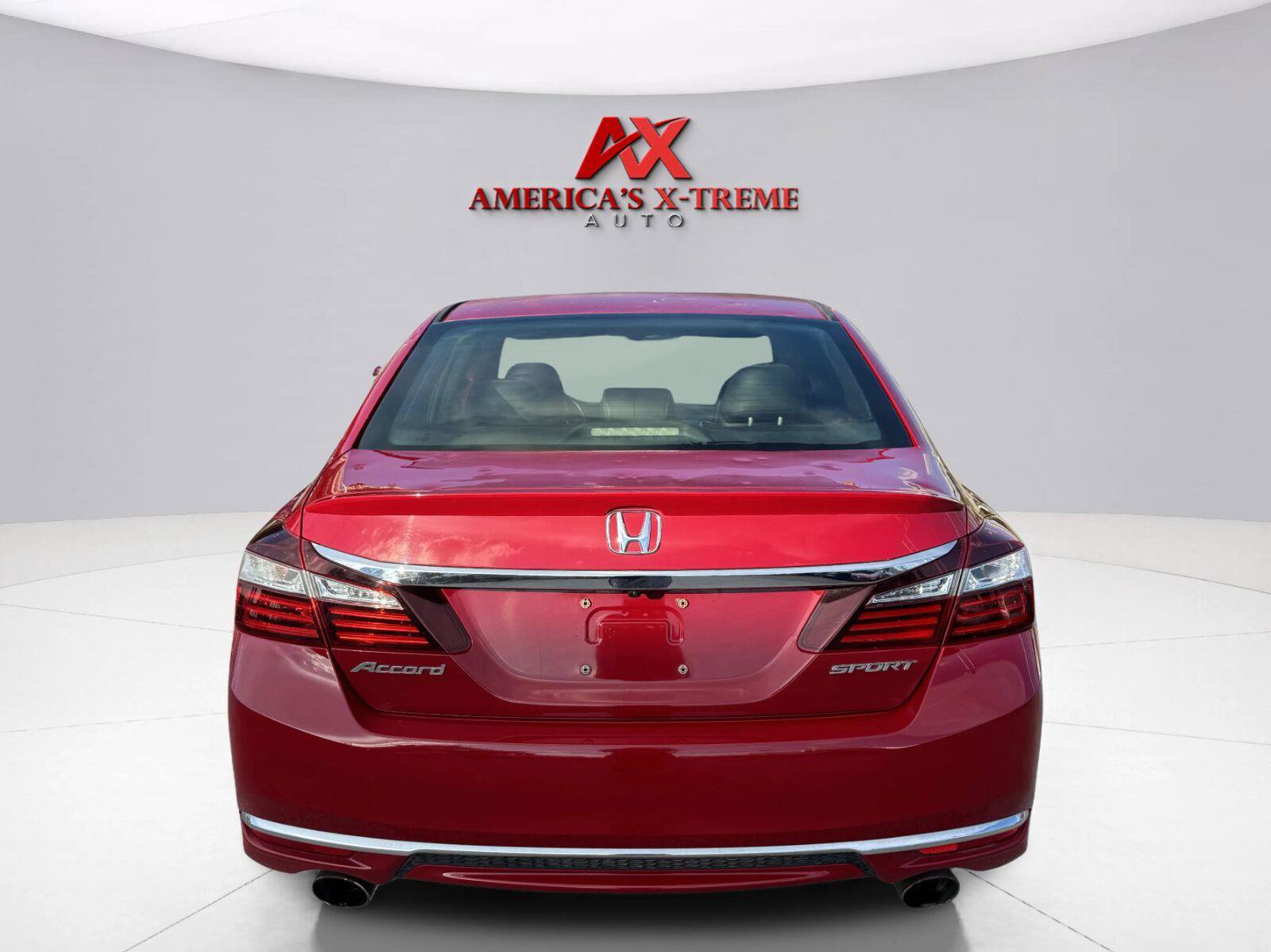 Used 2016 Honda Accord Sport image 5
