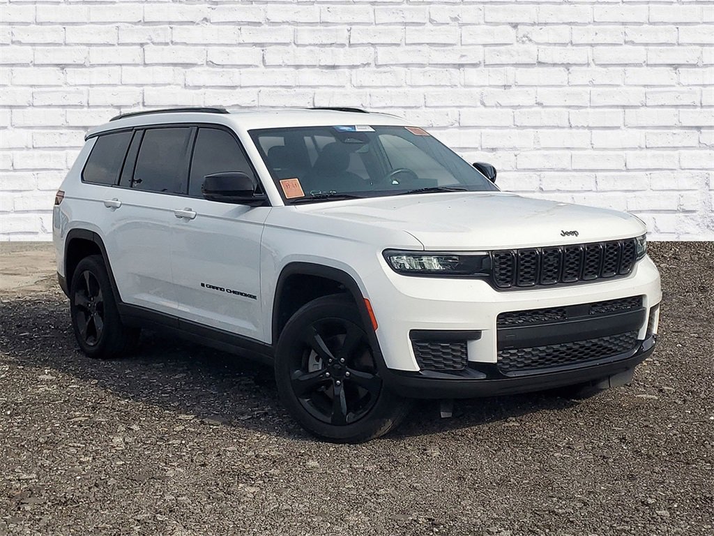 Used 2022 Jeep Grand Cherokee L Laredo
