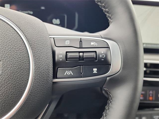 Used 2025 Kia K5 EX image 22