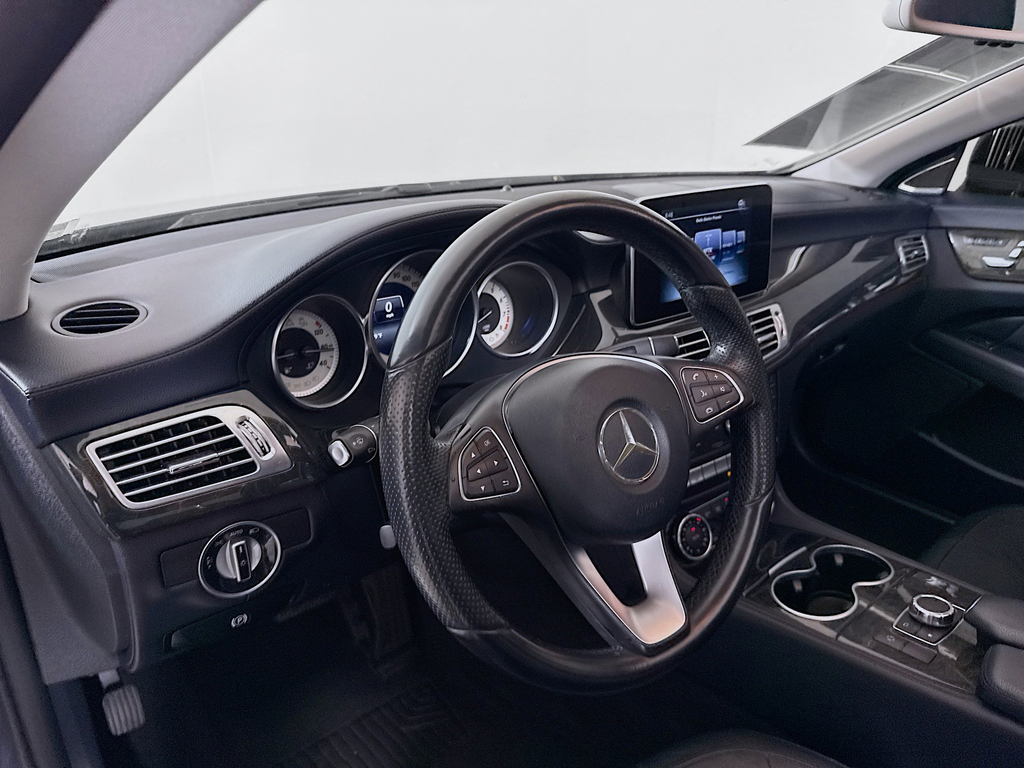 Used 2016 Mercedes-Benz CLS 400 4MATIC image 9