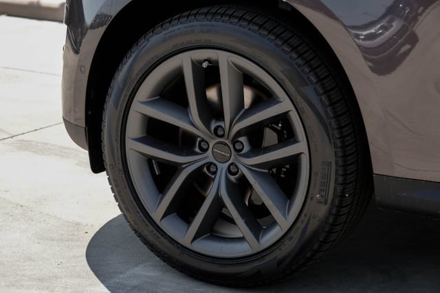 New 2026 Land Rover Range Rover Sport SE AWD/4WD image 70