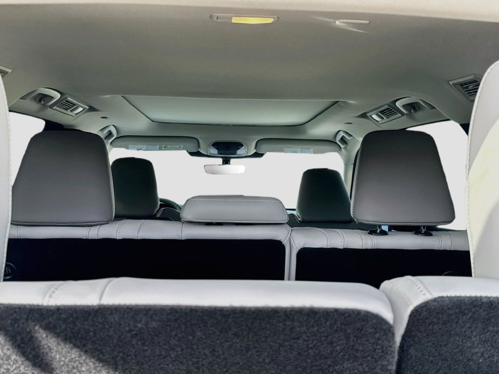 New 2027 INFINITI QX60 Luxe w/ Cargo Package FWD image 28