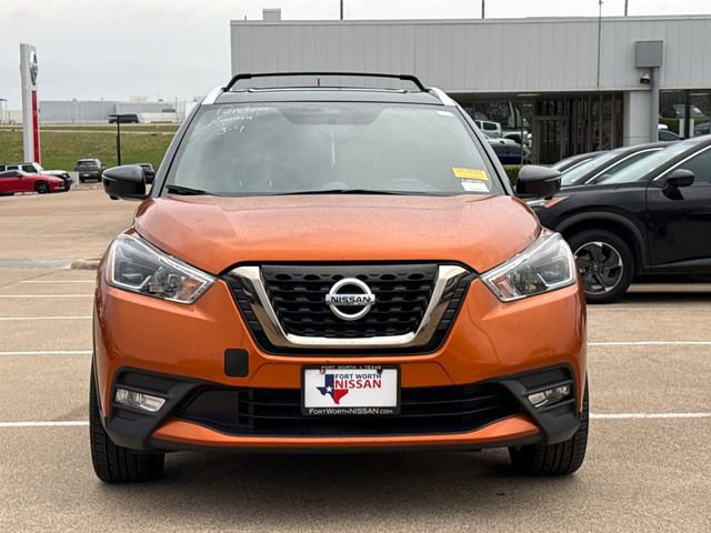 Used 2019 Nissan Kicks SR w/ SR Premium Package image 2