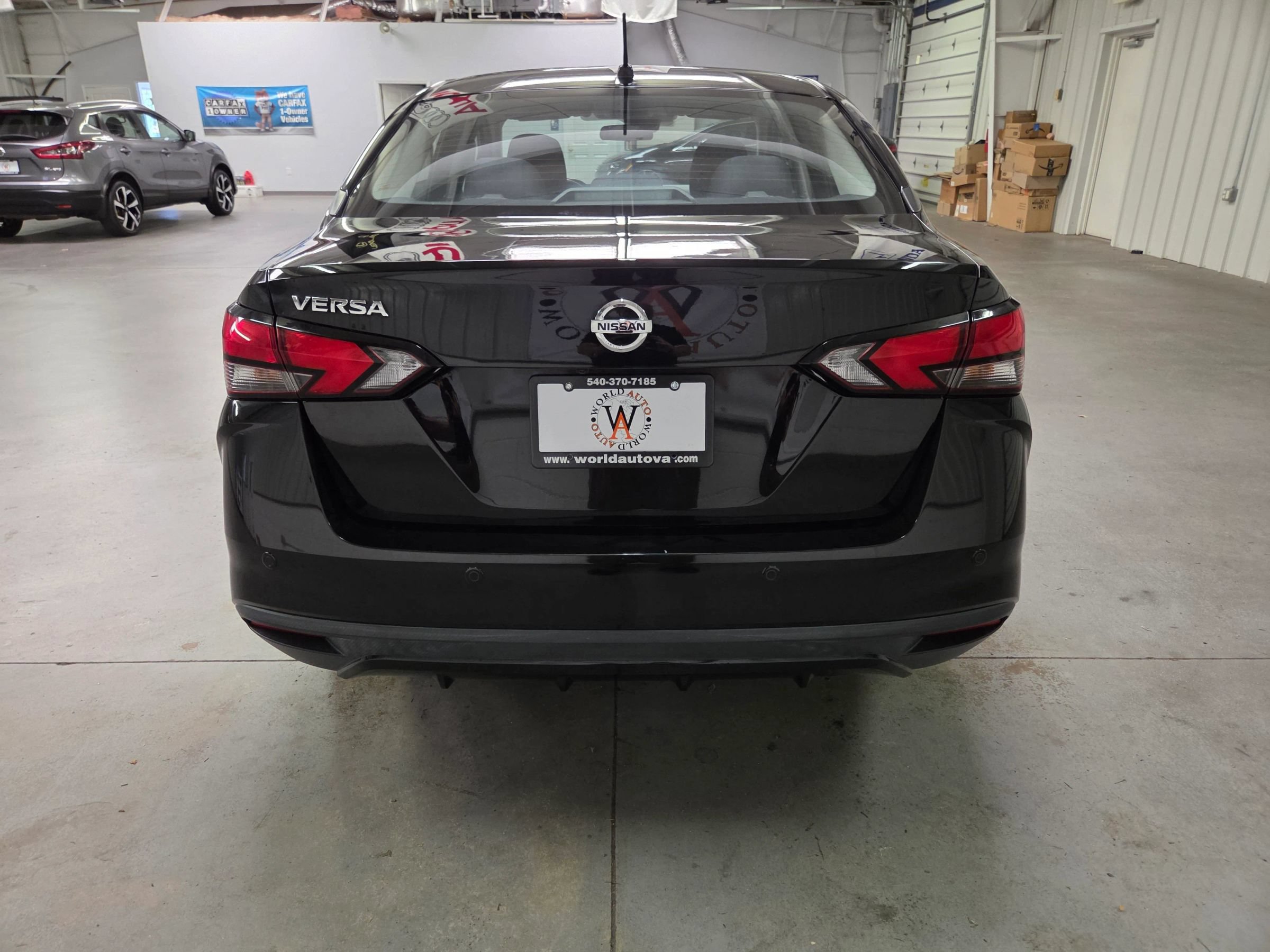 Used 2020 Nissan Versa S FWD image 6