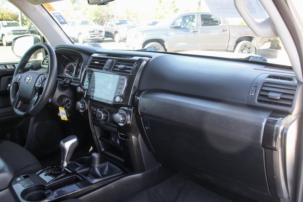 Used 2020 Toyota 4Runner TRD Off-Road Premium image 36