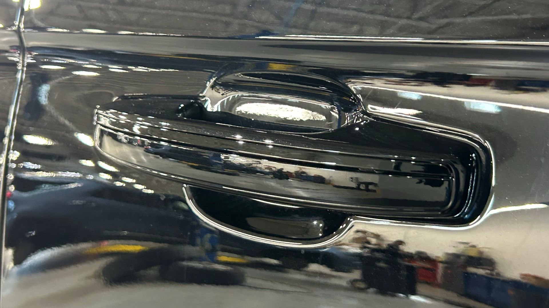 New 2026 Lincoln Navigator Premiere AWD/4WD image 16