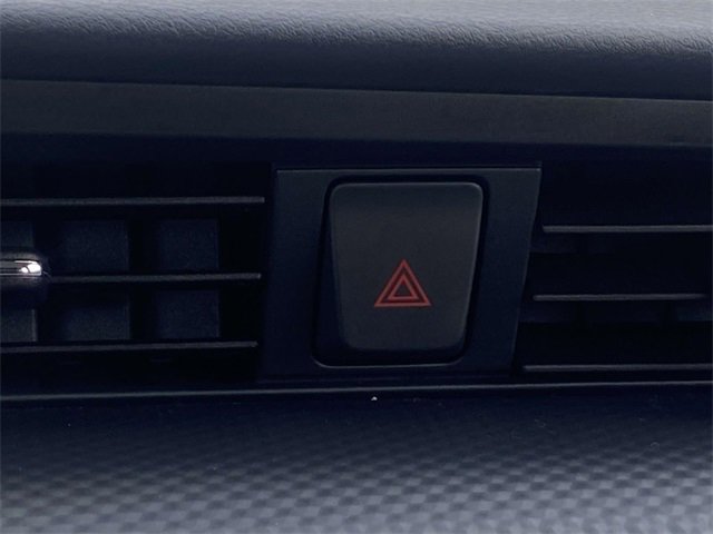 Used 2025 Nissan Kicks Play S image 28