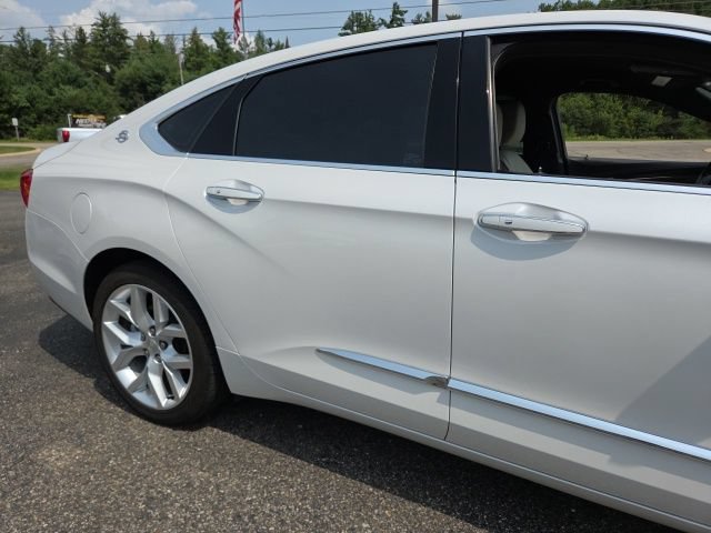 Used 2019 Chevrolet Impala Premier w/ Premier Convenience Package FWD image 32