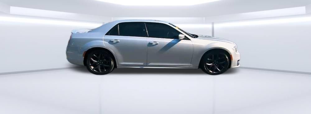 Used 2022 Chrysler 300 S RWD image 36
