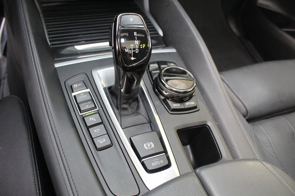 Used 2016 BMW X6 xDrive50i image 16