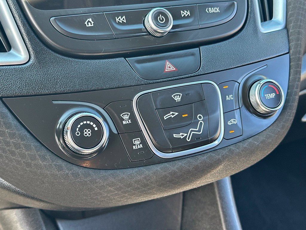 Used 2019 Chevrolet Malibu LS FWD image 35