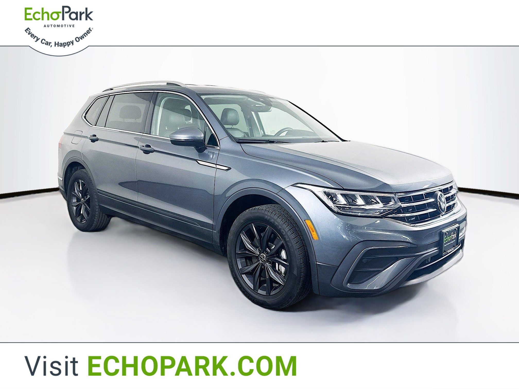 Used 2024 Volkswagen Tiguan SE