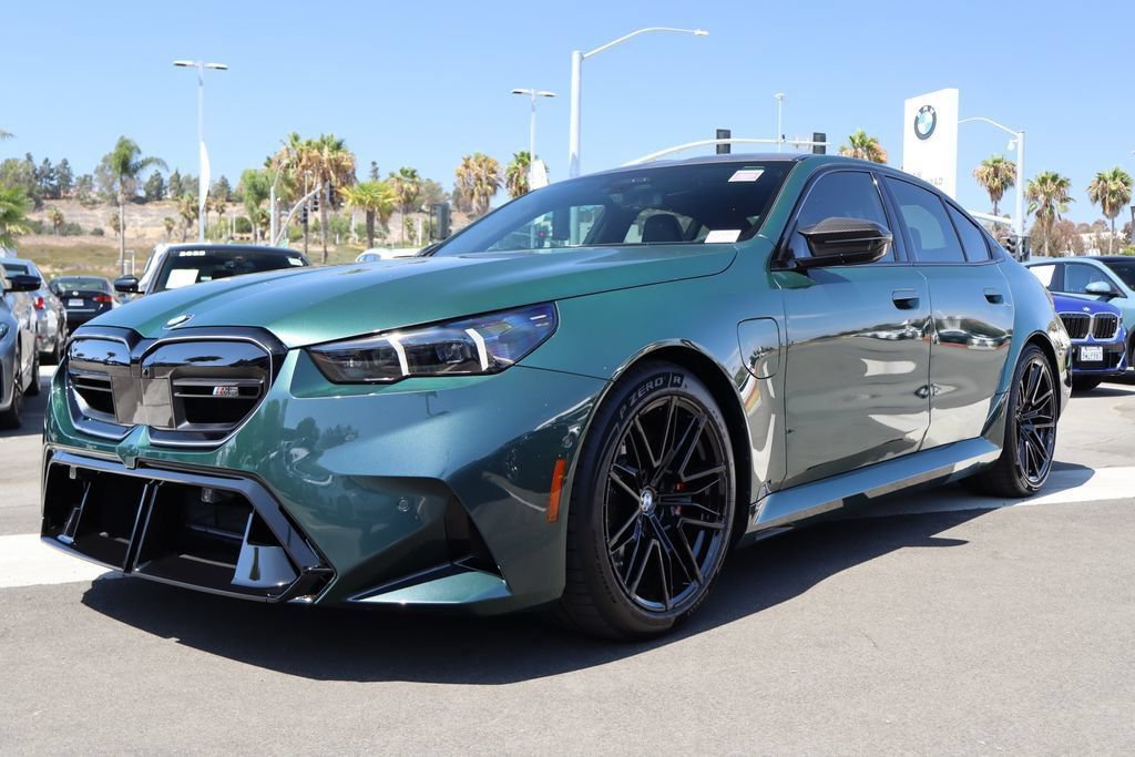 New 2027 BMW M5 w/ Carbon Package AWD/4WD image 2