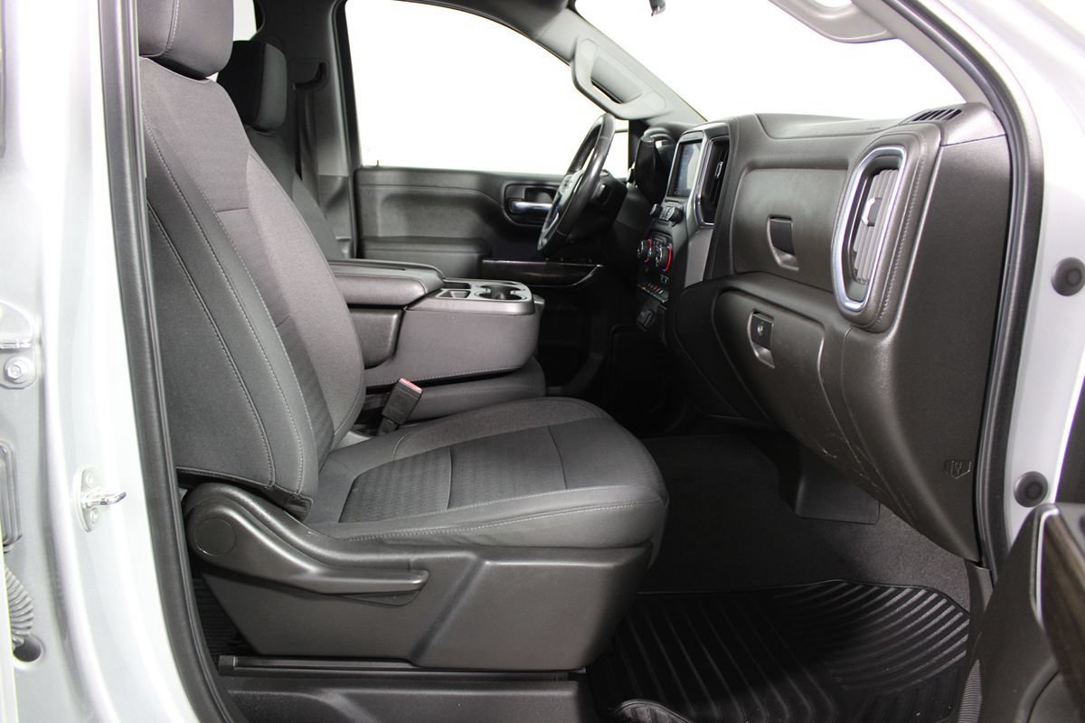 Used 2022 Chevrolet Silverado 1500 LT w/ LPO, Dark Essentials Package RWD image 16