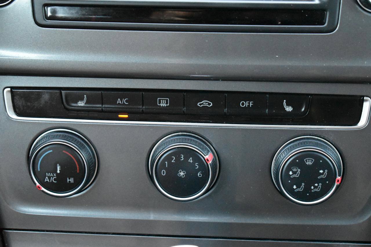 Used 2017 Volkswagen Golf Alltrack S image 20