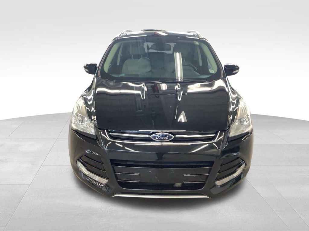 Used 2014 Ford Escape Titanium image 2
