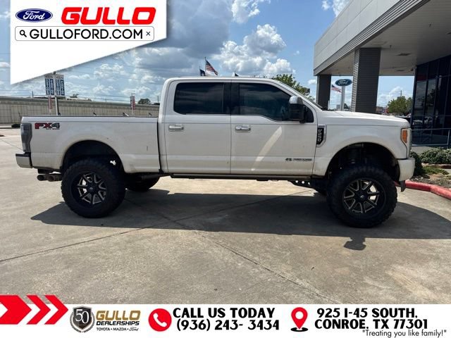 Used 2017 Ford F250 Platinum w/ Platinum Ultimate Package AWD/4WD image 4