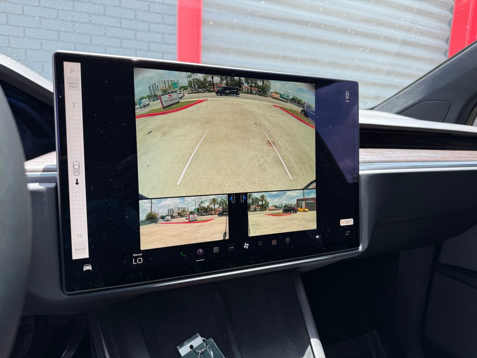 Used 2023 Tesla Model X AWD/4WD image 25