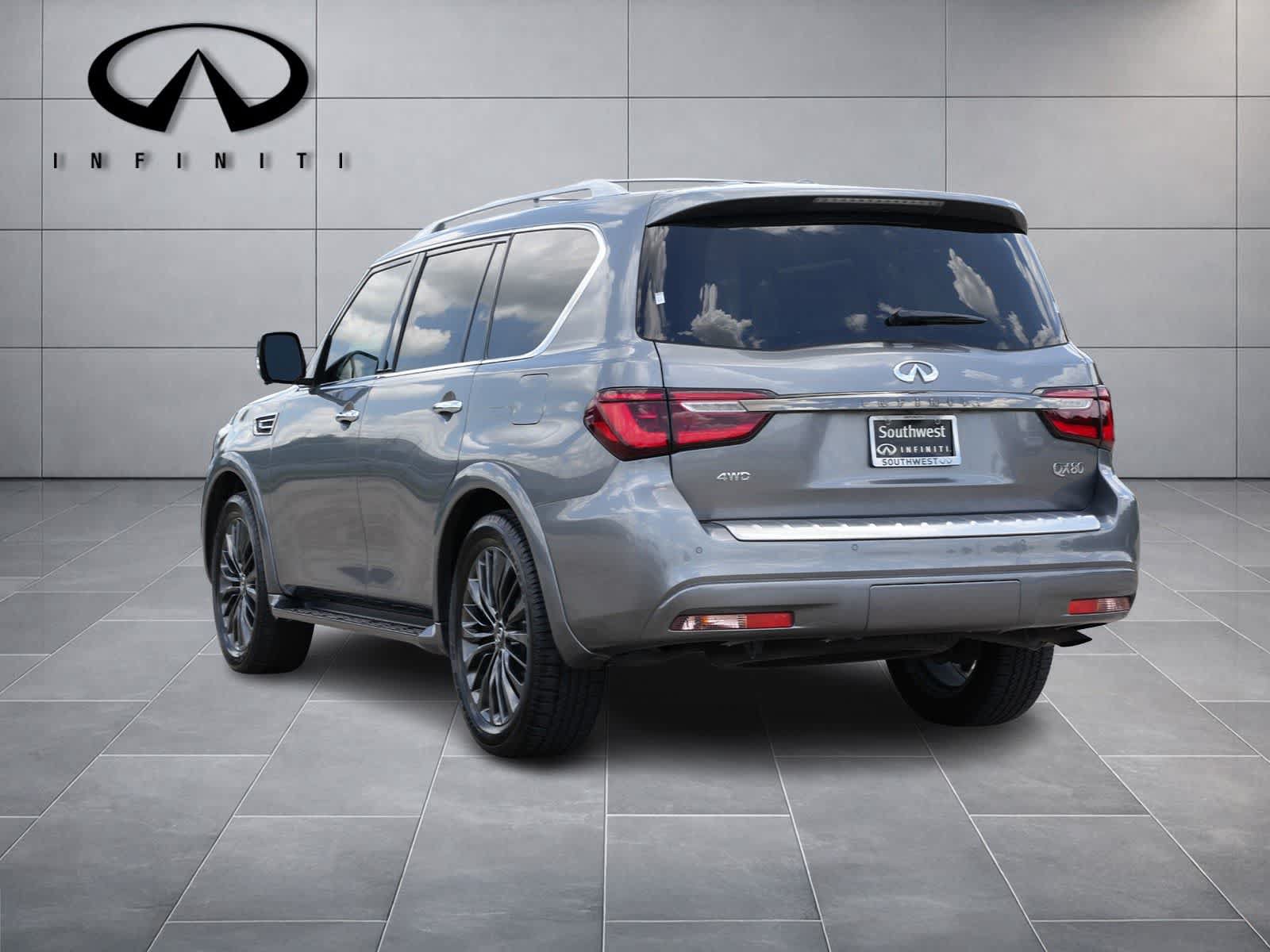 Used 2021 INFINITI QX80 Premium Select w/ Cargo Package AWD/4WD image 5