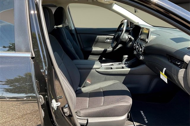 New 2025 Nissan Sentra SV image 11