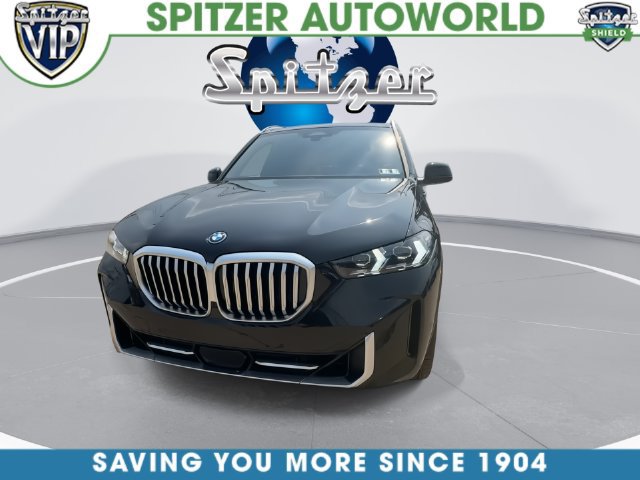 Used 2024 BMW X5 xDrive50e w/ Executive Package AWD/4WD image 4