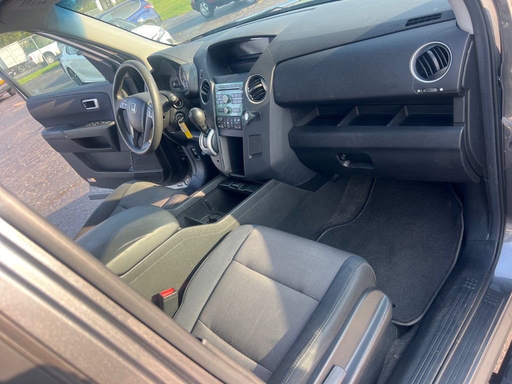 Used 2010 Honda Pilot EX image 21