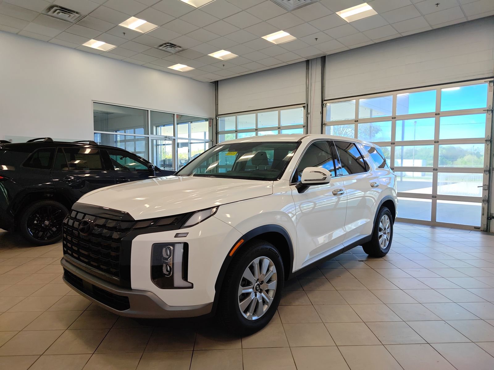 Used 2025 Hyundai Palisade SE AWD/4WD image 5
