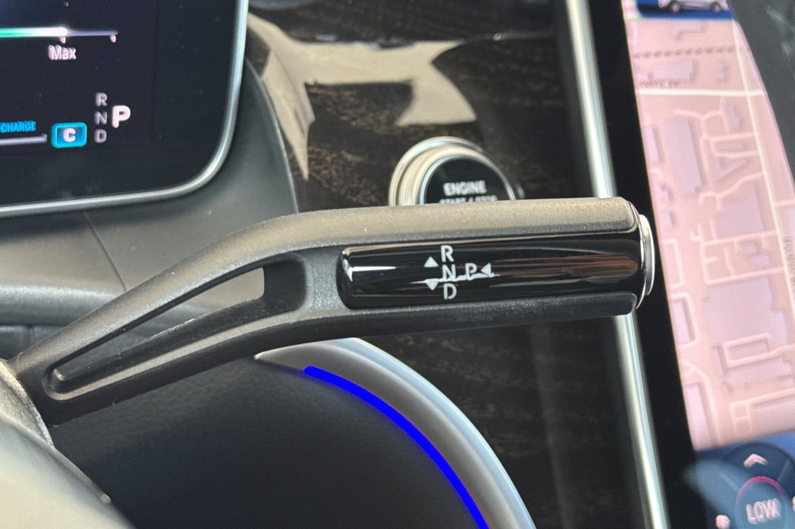 Certified 2025 Mercedes-Benz GLC 300 4MATIC image 17