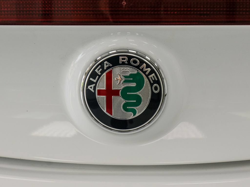 Used 2018 Alfa Romeo 4C Coupe w/ Coupe Track Package 1 RWD image 41