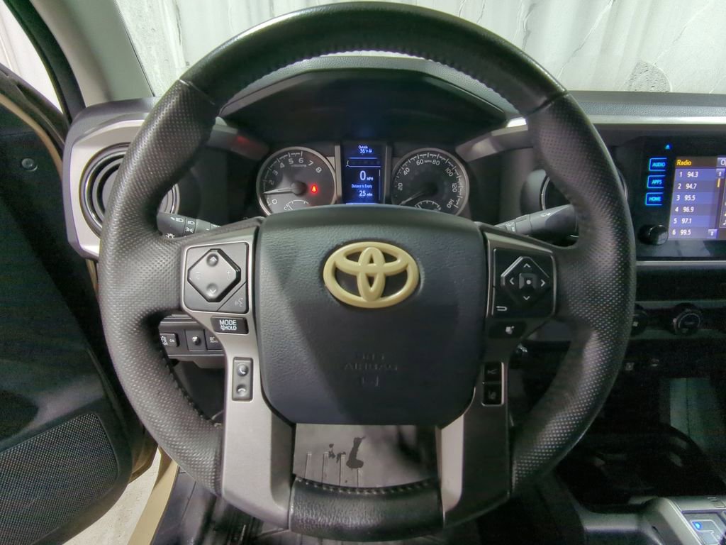 Used 2019 Toyota Tacoma SR5 image 33