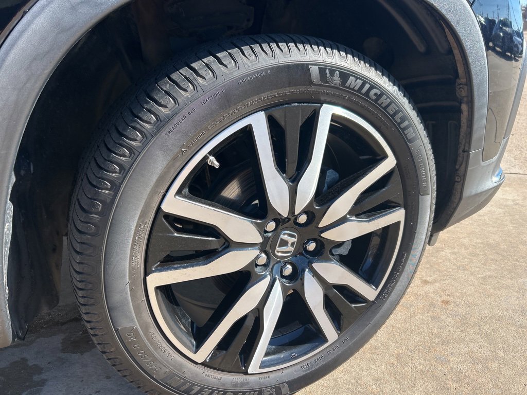 Used 2021 Honda Pilot Touring image 9