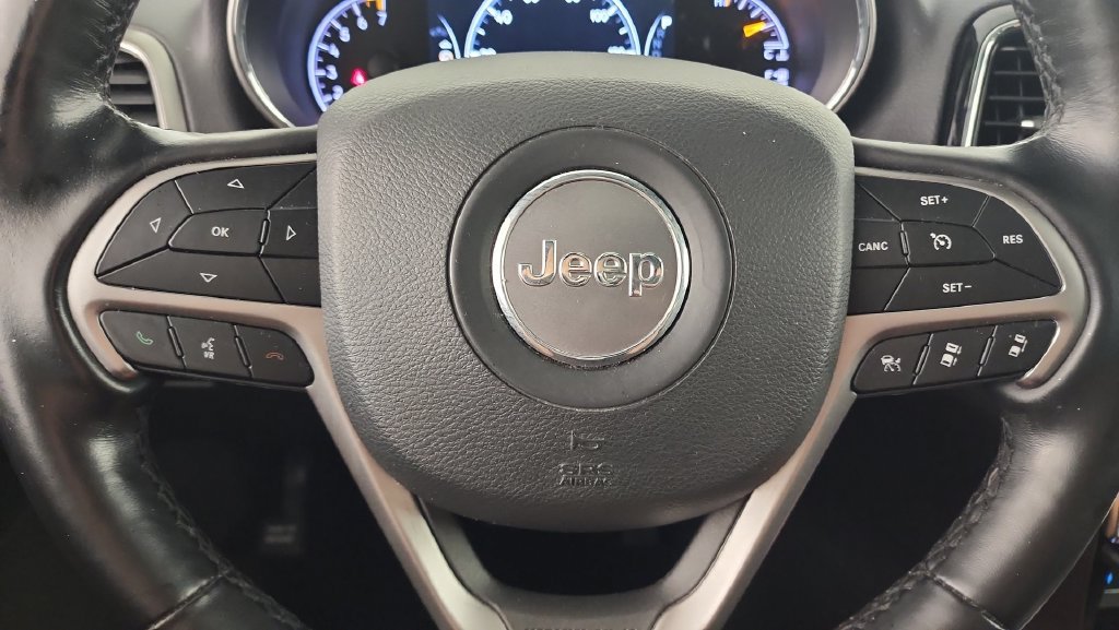 Used 2021 Jeep Grand Cherokee Limited AWD/4WD image 12